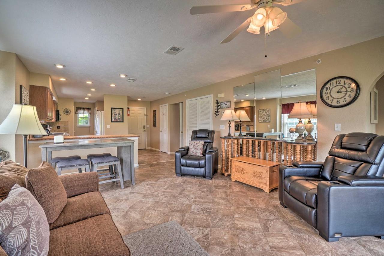 Branson Resort Condo With Scenic Patio And Pool Access Exteriör bild